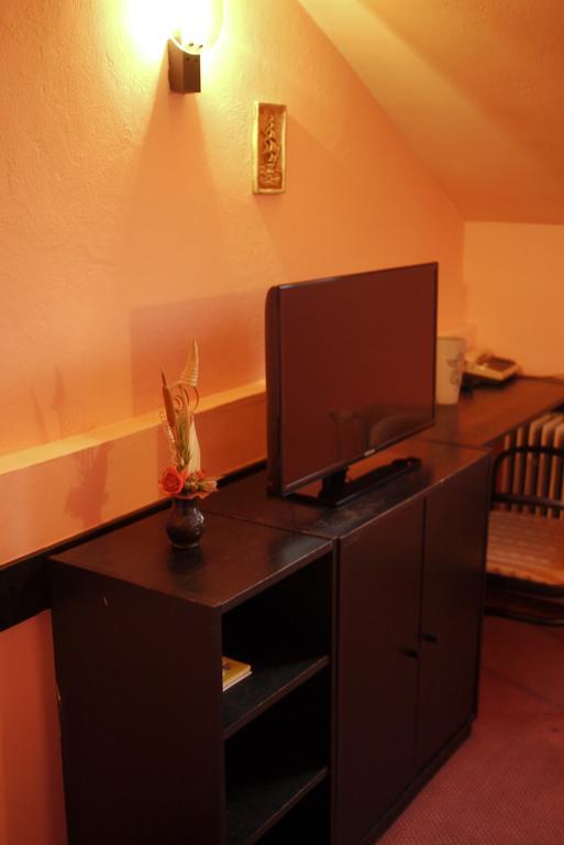 Penzion Tilia Levice Bagian luar foto